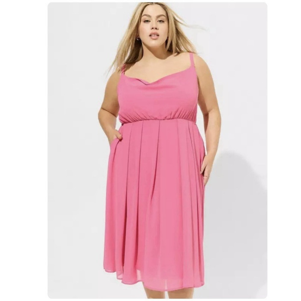 NWT‎ Torrid Pink Chiffon Cowl Neck Pleated Sleeveless Dress Size 2X Pockets
